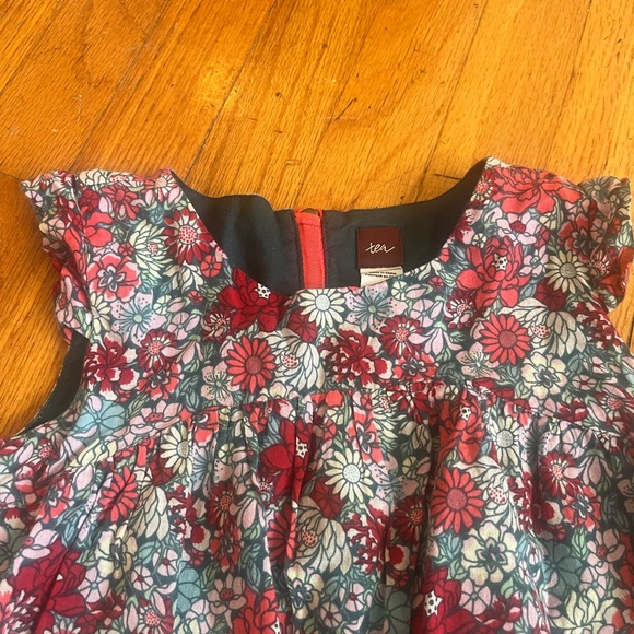 Tea Collection size 7 Years Blue Pink Floral Short Sleeve Lined Cotton Dress - Picture 3 of 6